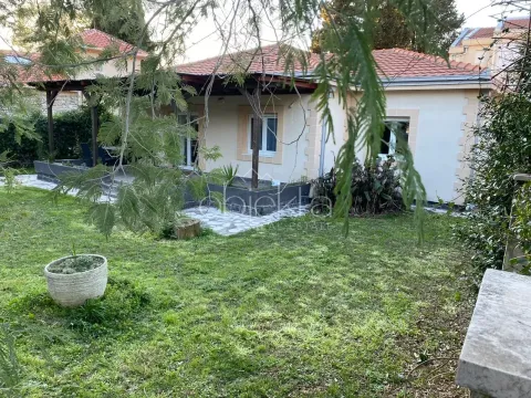 Prodaja, kuća, 109m², Tivat, Crna Gora - image 2