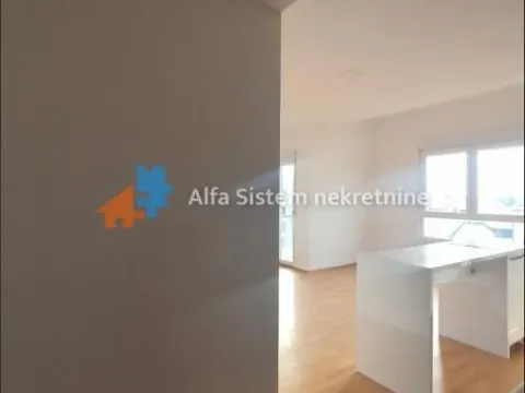 Izdavanje, trosoban stan, 76m², Đeram Pijaca, Beograd - image 6