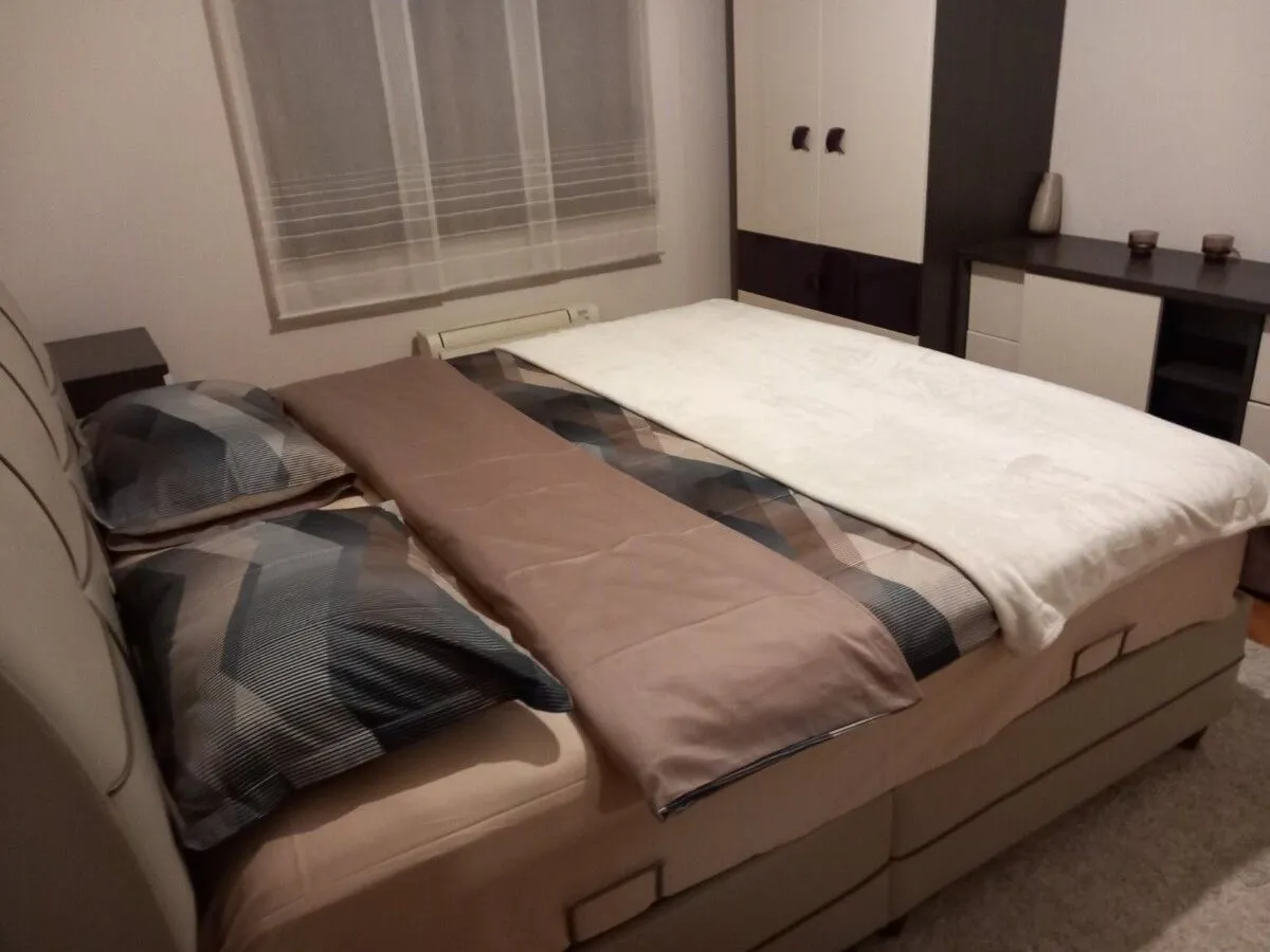 Rent, three bedroom apartment, 82m², Blok 6, Podgorica