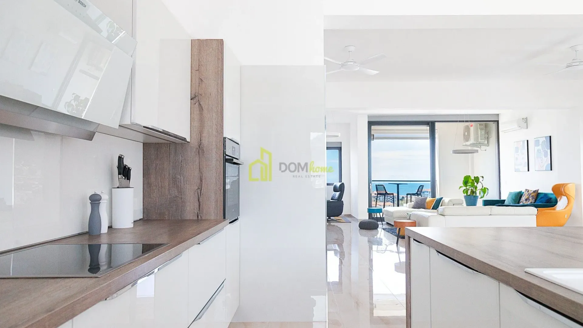 Sale, two bedroom apartment, 296m², Bar, Crna Gora