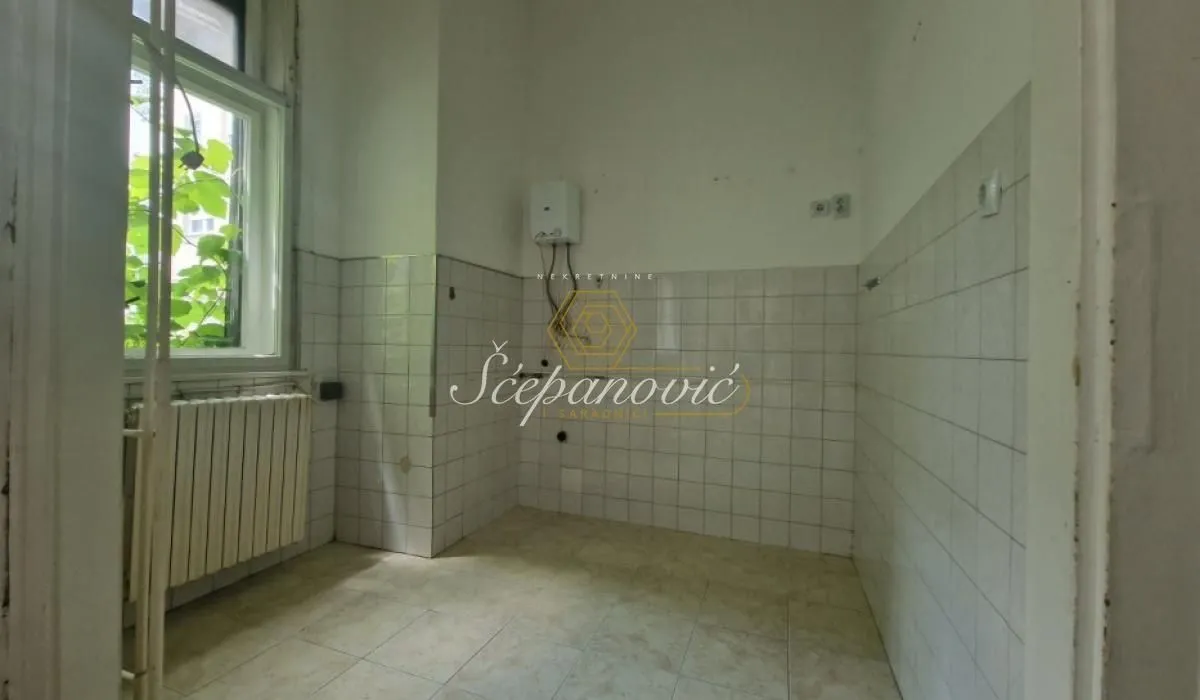 Rent, office space, 84m², Centar, Novi Sad