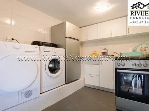 Sale, house, 170m², Bijela, Herceg Novi - image 11