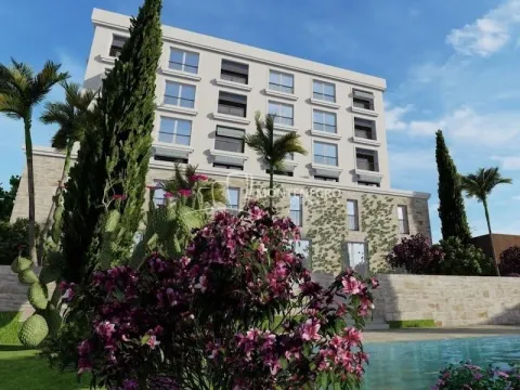 Prodaja, jednosoban stan, 46m², Centar, Bar - image 3