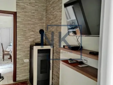 Izdavanje, dvosoban stan, 95m², Centar, Podgorica - image 3