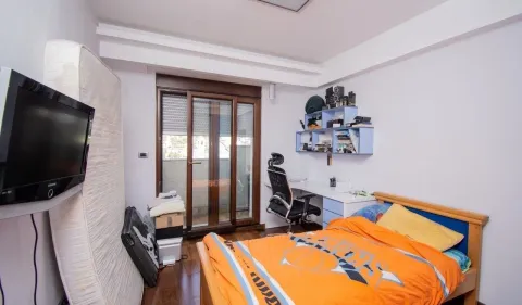 Rent, two bedroom apartment, 140m², Preko Morače, Podgorica - image 6