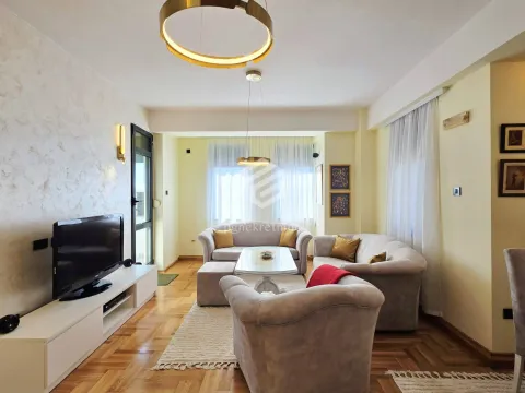 Rent, two bedroom apartment, 76m², Centar, Podgorica