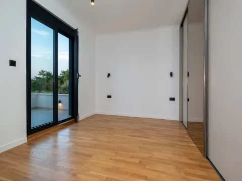 Rent, house, 182m², Donja Gorica, Podgorica - image 28