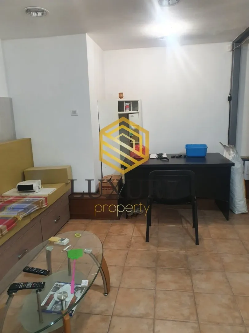 Rent, office space, 65m², Centar, Podgorica