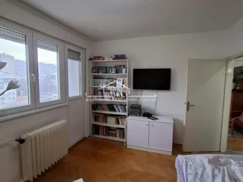 Prodaja, dvosoban stan, 53m², Karaburma, Palilula Sve Podlokacije - image 11