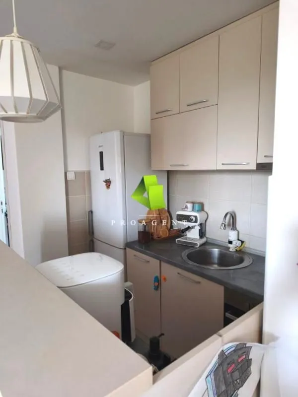 Prodaja, dvosoban stan, 63m², Medijana, Niš
