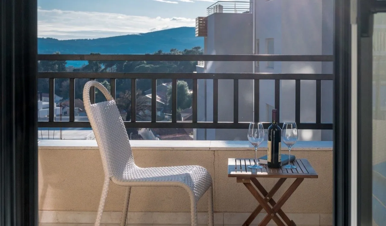 Prodaja, dvosoban stan, 63m², Pod Kuk, Tivat