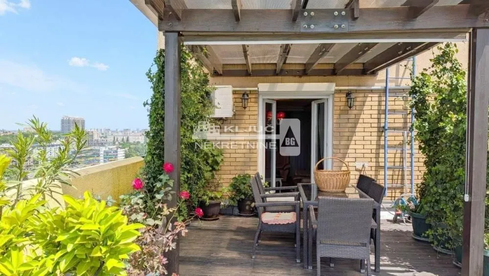 Sale, three bedroom apartment, 82m², Novi Beograd Blok 64, Novi Beograd Sve Podlokacije