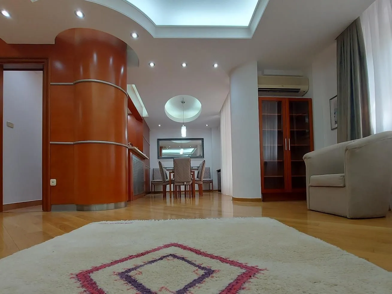 Rent, apartment, 156m², Kalenić Pijaca, Vračar Sve Podlokacije
