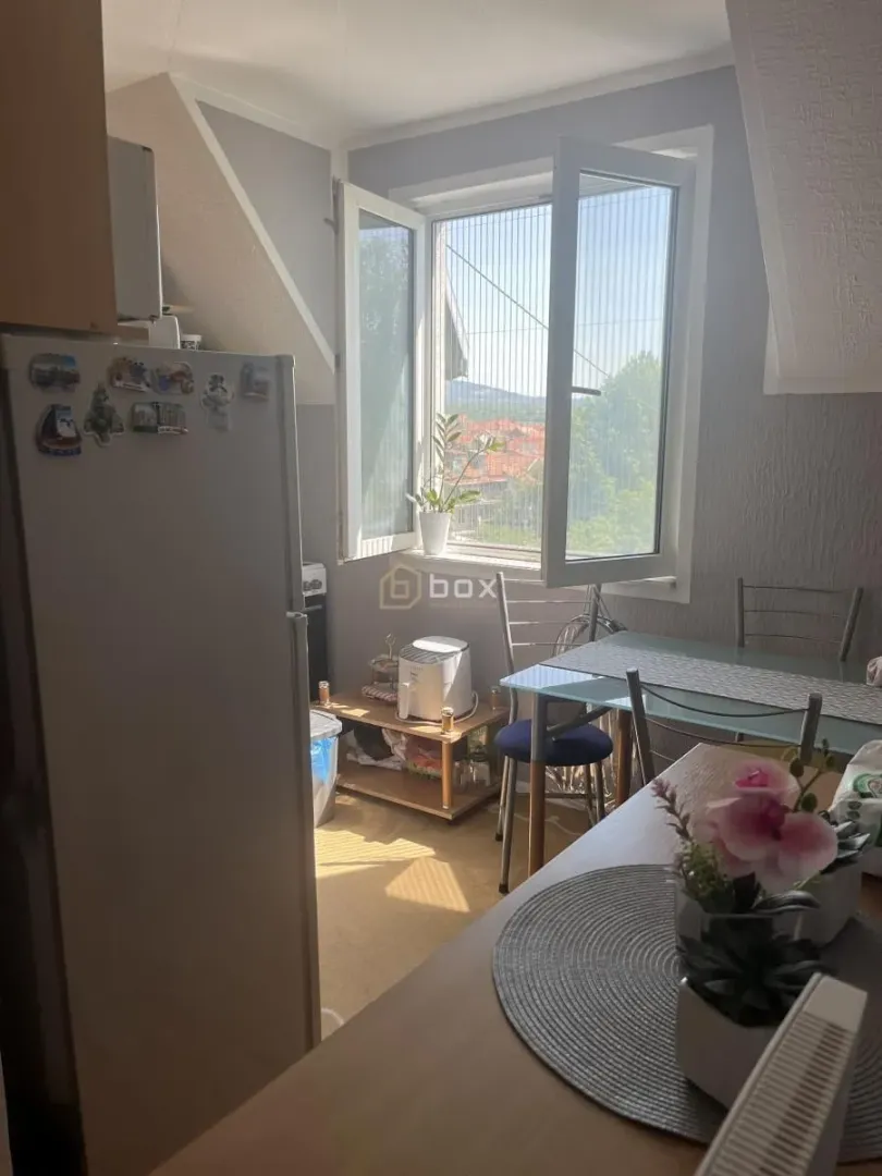Prodaja, garsonjera, 25m², Pantelej, Niš