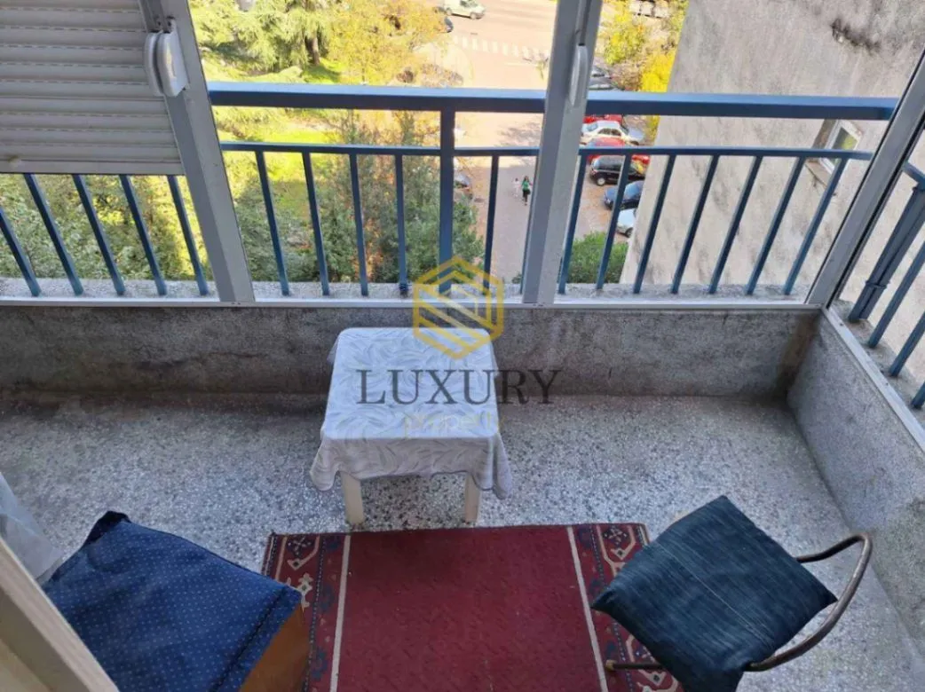 Prodaja, dvosoban stan, 71m², Tuški Put, Podgorica