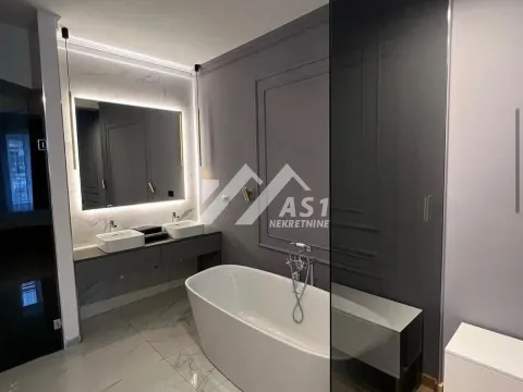 Izdavanje, dvosoban stan, 56m², Centar, Novi Sad - image 7