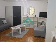 Izdavanje, garsonjera, 28m², Savski Venac, Beograd - image 1