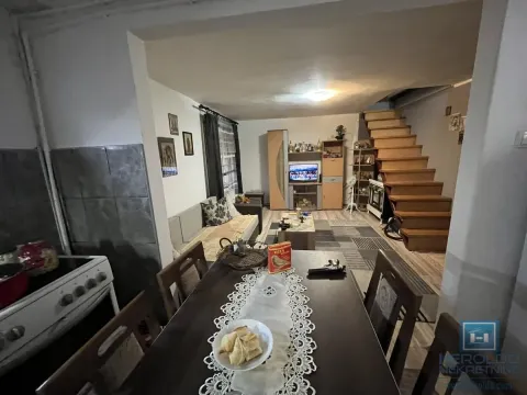 Prodaja, kuća, 200m², Tabane, Jagodina - image 15