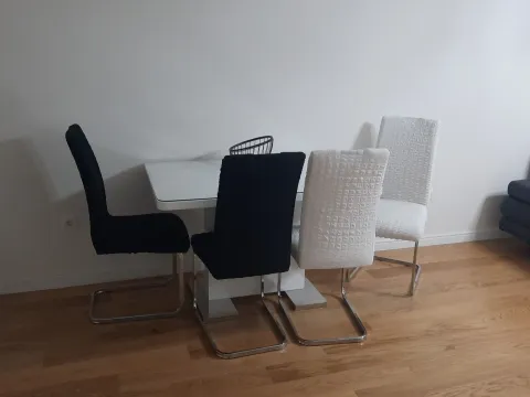 Izdavanje, jednosoban stan, 49m², Central Point, Podgorica - image 4