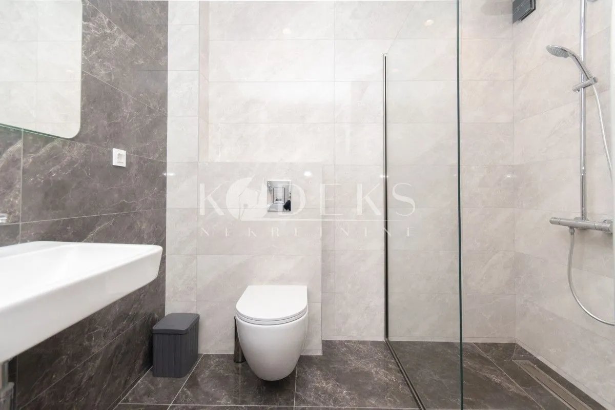 Rent, two bedroom apartment, 72m², City Kvart, Podgorica