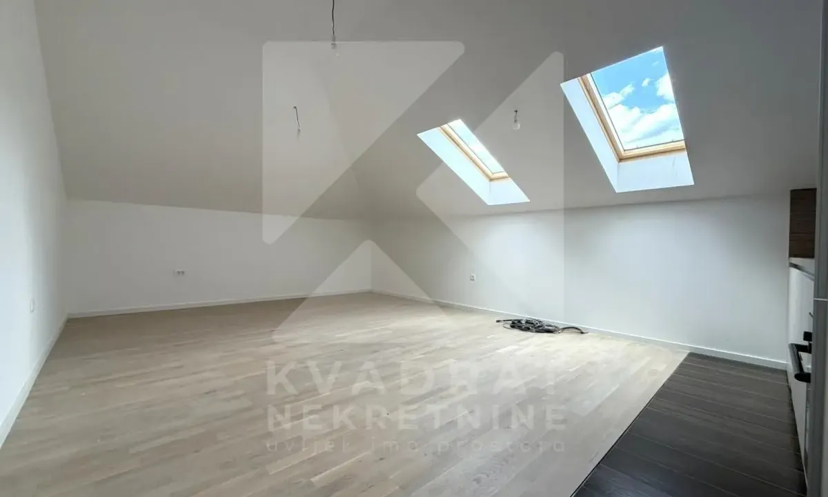 Prodaja, jednosoban stan, 52m², Tološi, Podgorica