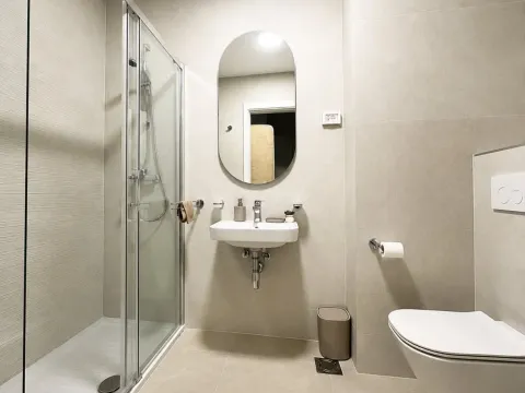 Rent, one bedroom apartment, 45m², Pobrežje, Podgorica - image 7