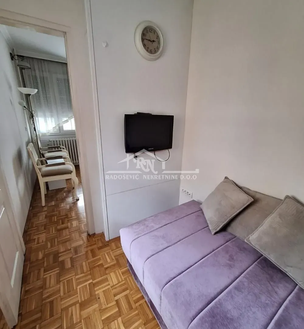 Rent, one bedroom apartment, 41m², Čukarica, Beograd