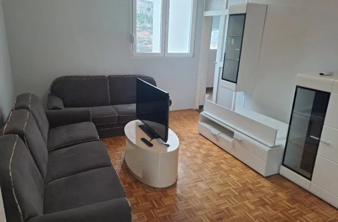 Rent, one bedroom apartment, 52m², Preko Morače, Podgorica