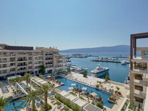 Sale, three bedroom apartment, 491m², Porto Montenegro, Tivat - image 17