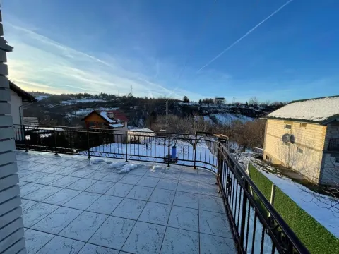 Prodaja, kuća, 151m², Sremska Kamenica, Petrovaradin - image 22