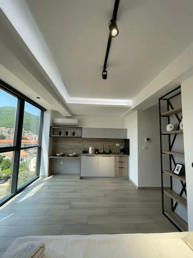 Rent, studio apartment, 30m², Budva, Crna Gora