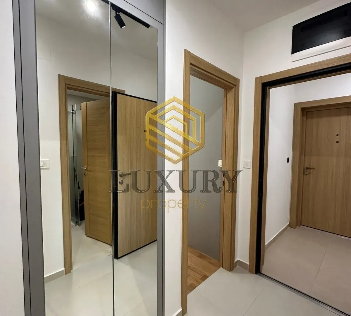 Rent, two bedroom apartment, 53m², City Kvart, Podgorica