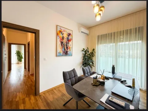 Prodaja, dvosoban stan, 52m², Tološi, Podgorica - image 2