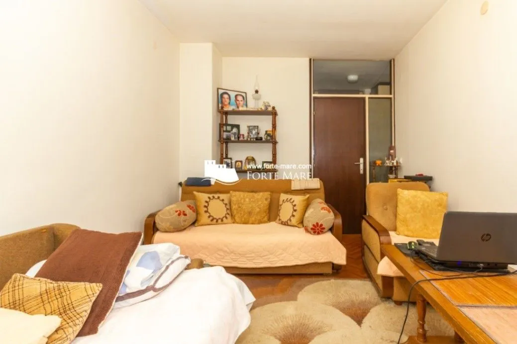 Prodaja, dvosoban stan, 70m², Igalo, Herceg Novi