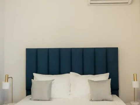 Izdavanje, dvosoban stan, 100m², Tivat, Crna Gora - image 7