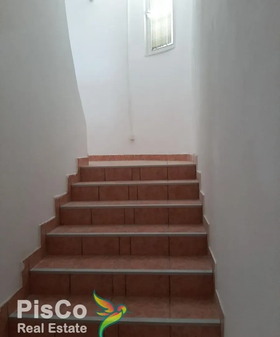 Rent, office space, 310m², Zagorič, Podgorica
