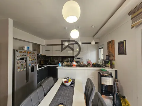 Sale, house, 226m², Blok 6, Podgorica - image 7