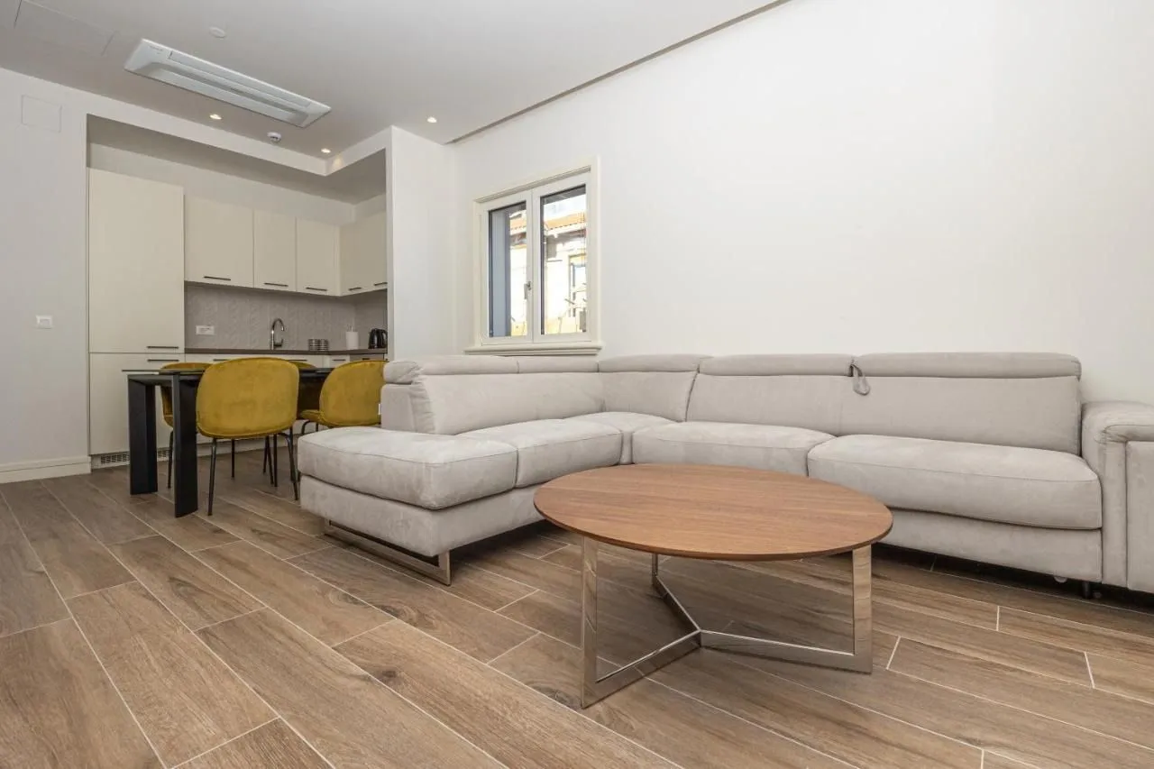 Prodaja, jednosoban stan, 62m², Luštica, Tivat