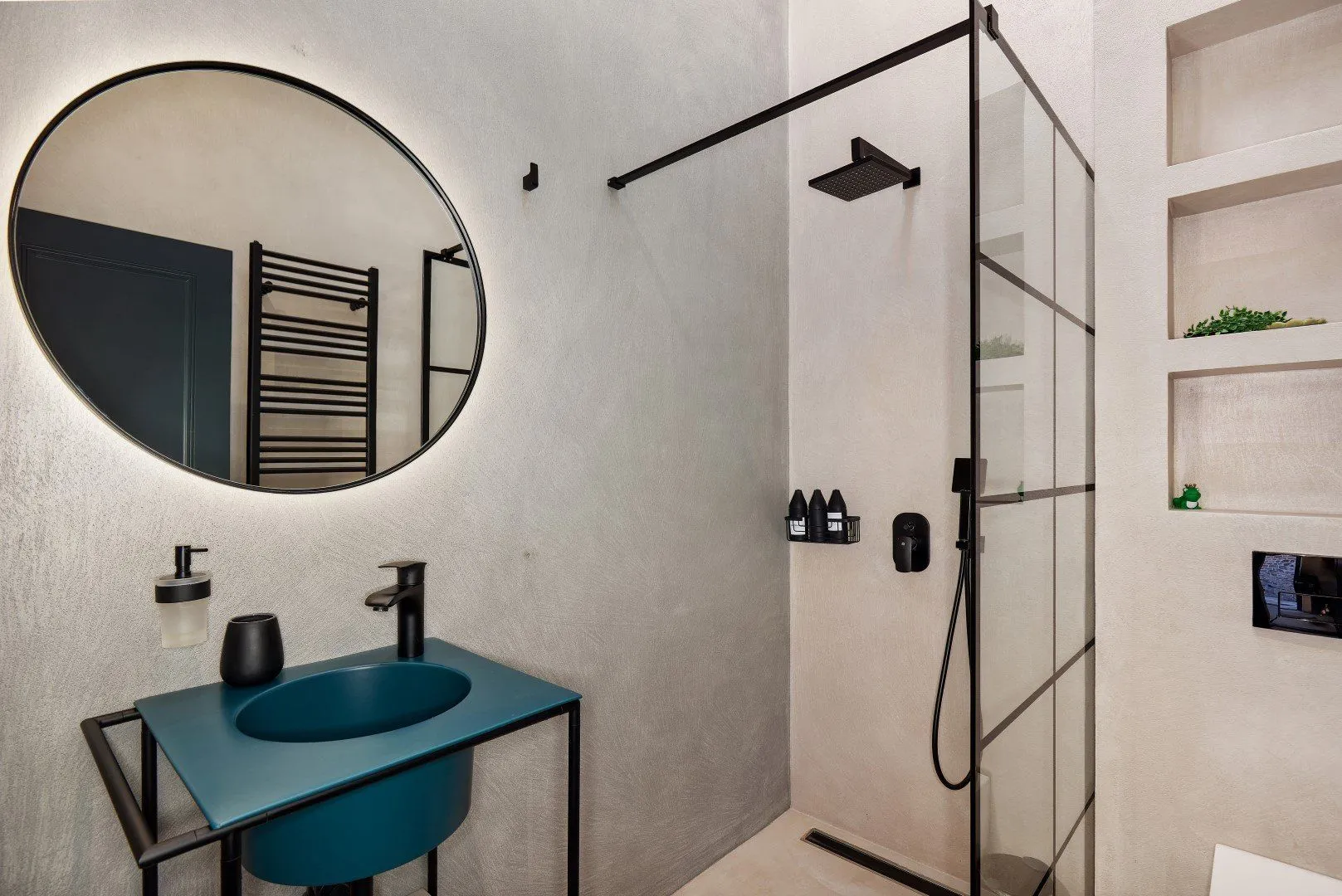Prodaja, kuća, 293m², Donja Lastva, Tivat