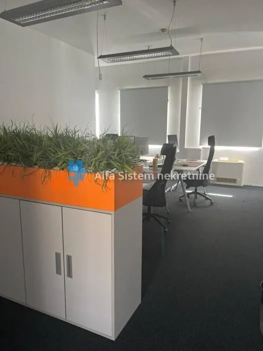 Rent, office space, 360m², Stari Grad, Beograd