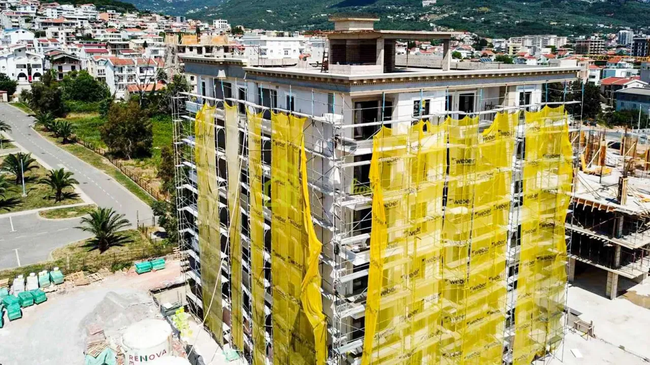 Sale, two bedroom apartment, 69m², Šušanj, Bar