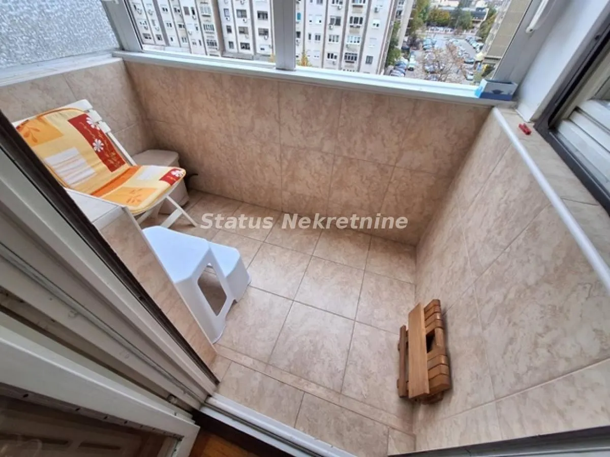 Rent, one bedroom apartment, 49m², Bulevar Oslobodjenja, Novi Sad Sve Podlokacije