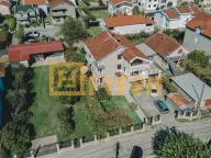 Prodaja, kuća, 400m², Murtovina, Podgorica - image 7