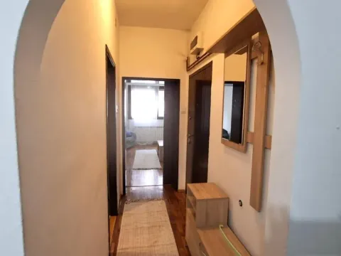 Rent, one bedroom apartment, 32m², Zvezdara Sve Podlokacije, Beograd - image 4