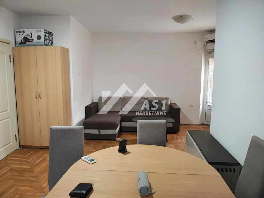 Izdavanje, dvosoban stan, 50m², Novi Sad Sve Podlokacije, Novi Sad