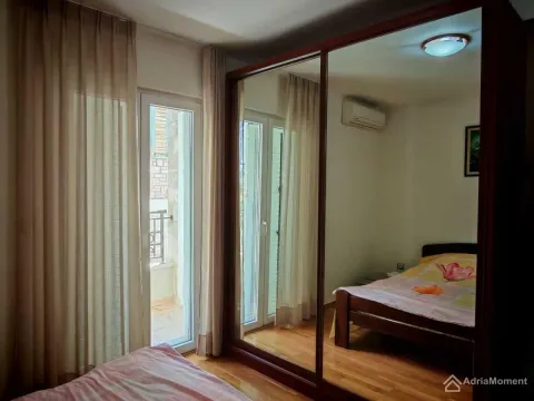 Sale, two bedroom apartment, 84m², Petrovac, Budva - image 11