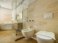 Rent, house, 600m², Blizikuće, Budva - image 25