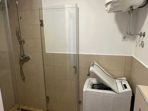 Izdavanje, jednosoban stan, 56m², Budva, Crna Gora - image 7