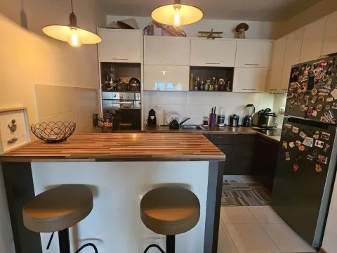 Sale, one bedroom apartment, 52m², Blok 6, Podgorica - image 4