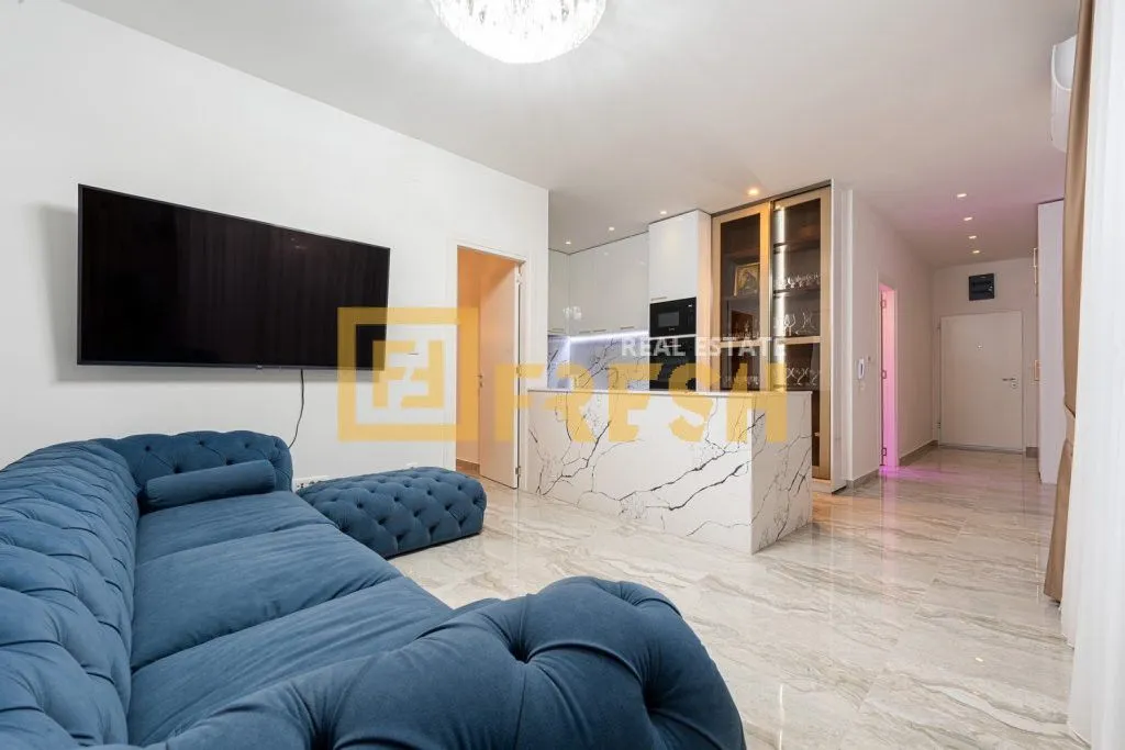 Sale, one bedroom apartment, 136m², Rafailovići, Budva